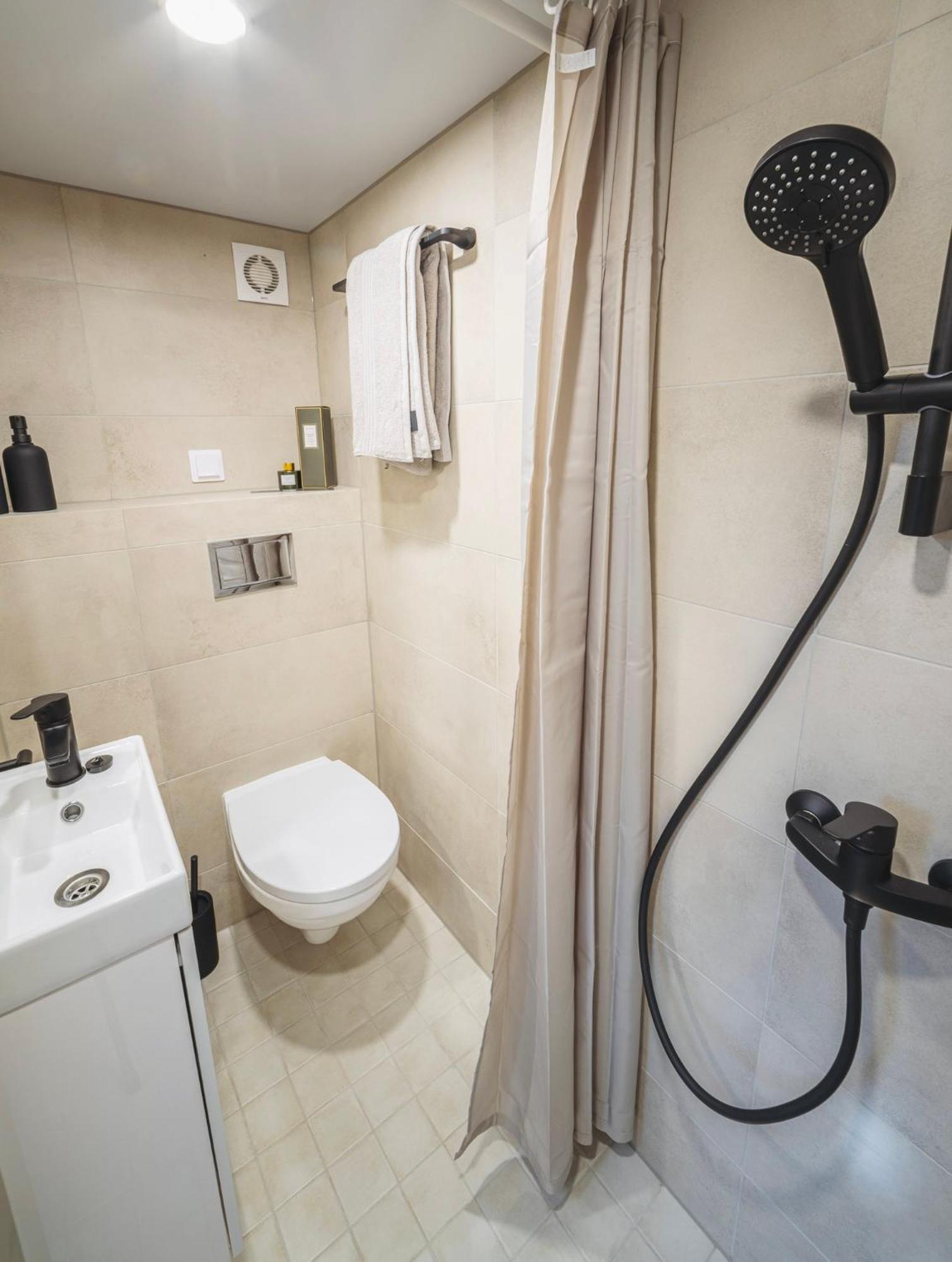 City Apartments ทาลลินน์ ภายนอก รูปภาพ